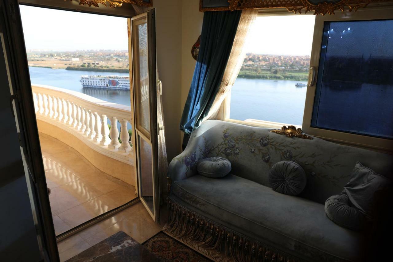 Maadi, Direct Nile River View From All Rooms Kairo Exterior foto