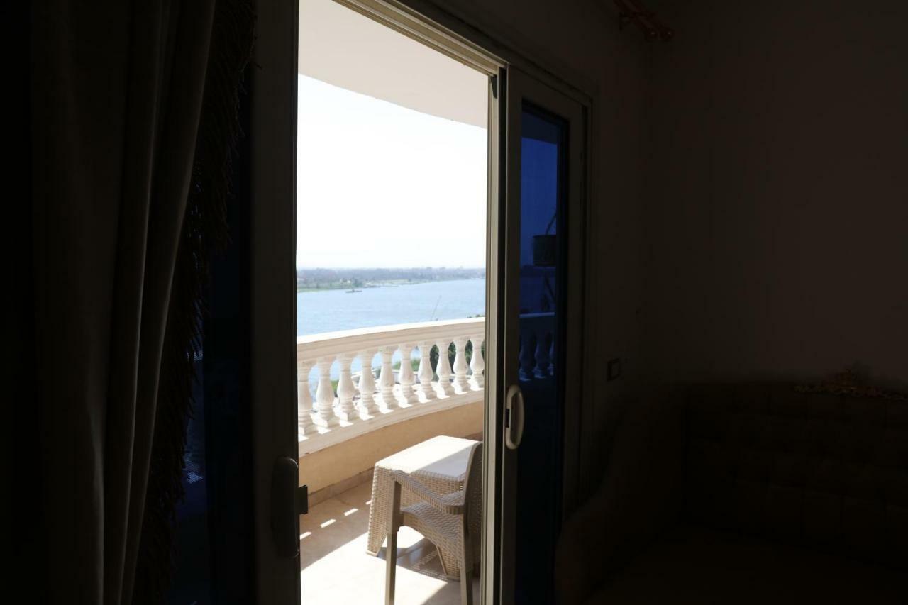 Maadi, Direct Nile River View From All Rooms Kairo Exterior foto