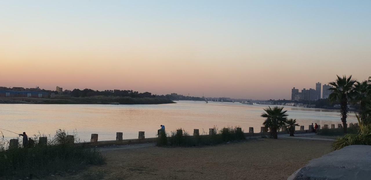 Maadi, Direct Nile River View From All Rooms Kairo Exterior foto